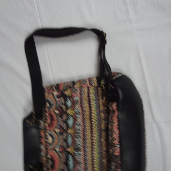 Sakroots Women’s Convertible Signature Peace Print Backpack/ Crossbody Bag/Purse - Picture 10 of 14